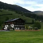 Finkenhof * Wald im Pinzgau